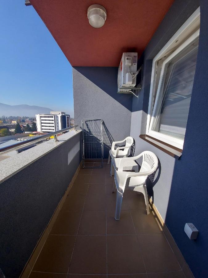 Apartman Victoria Lukavica Exterior foto